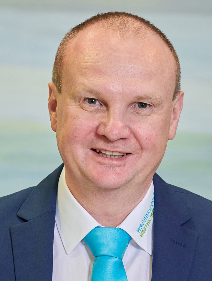 Dr. rer. nat. Frank Kippig Dr. rer. nat. Frank Kippig